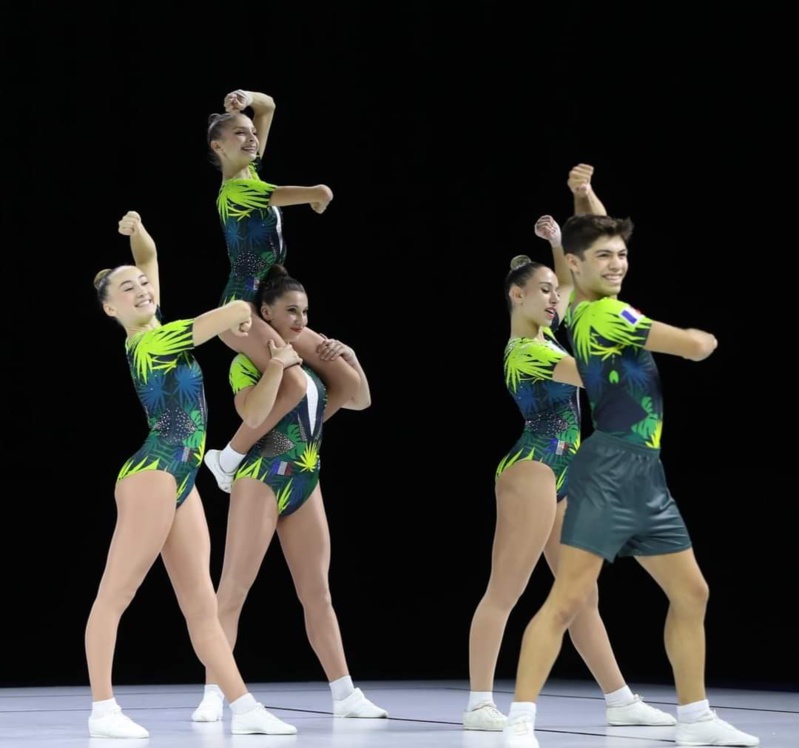 HISTORIQUE : Inès et Cléa remportent l'argent en groupe junior aux championnats du monde!!