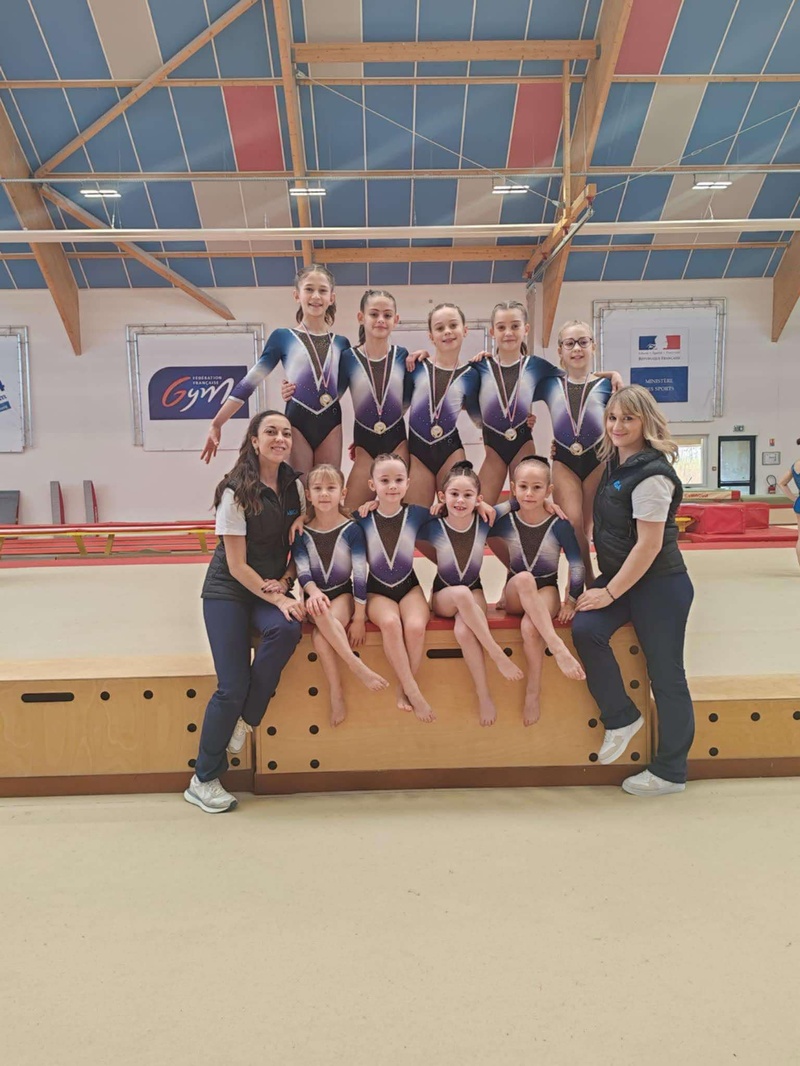 Top 1 pour les équipes de la section sportive de gymnastique artistique féminine de l'AMGA