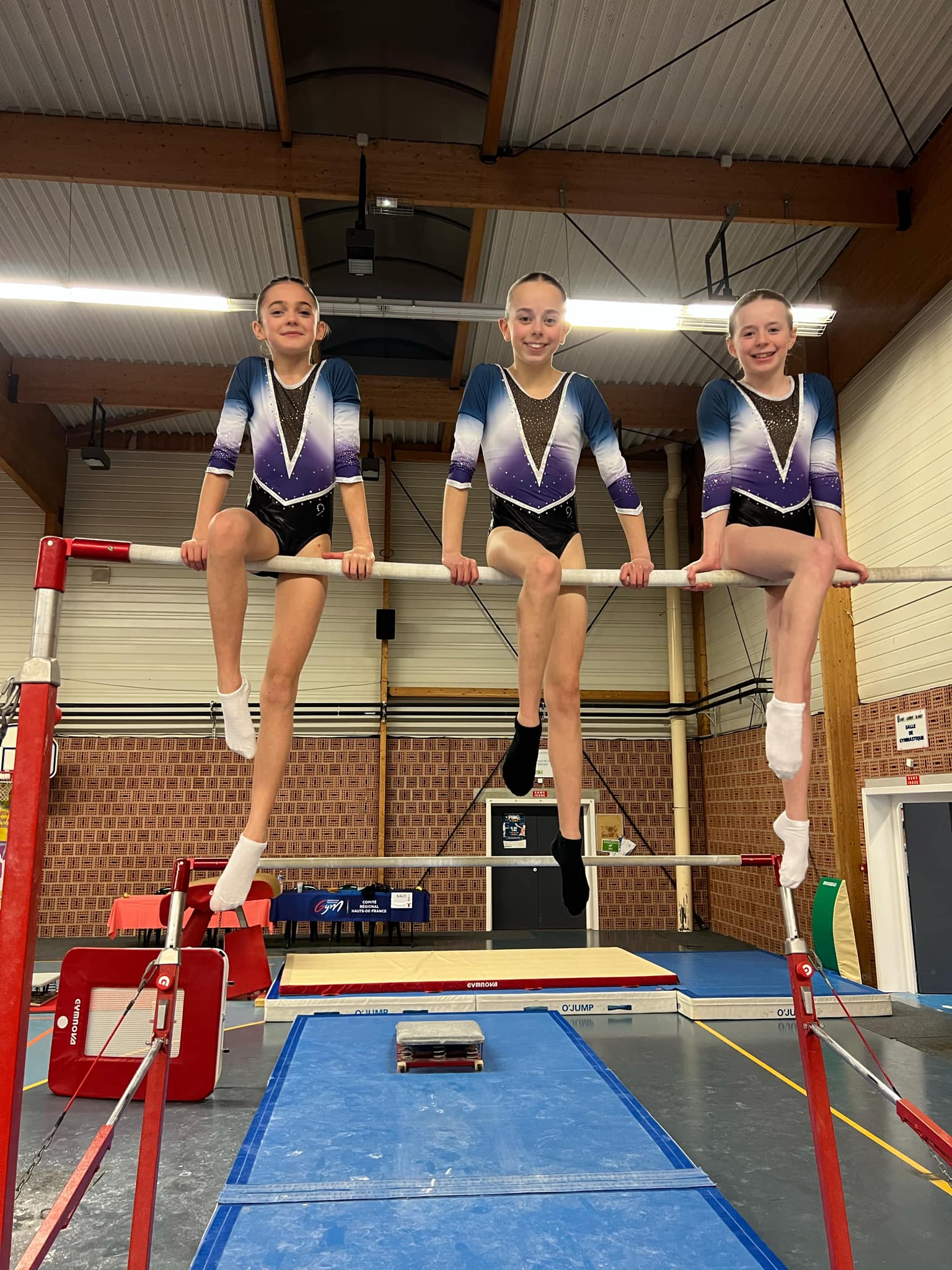 L’équipe 12/15 ans composée de Giulia DA SILVA, Anaé BOUCKAERT, Elsa BEHAEGHE